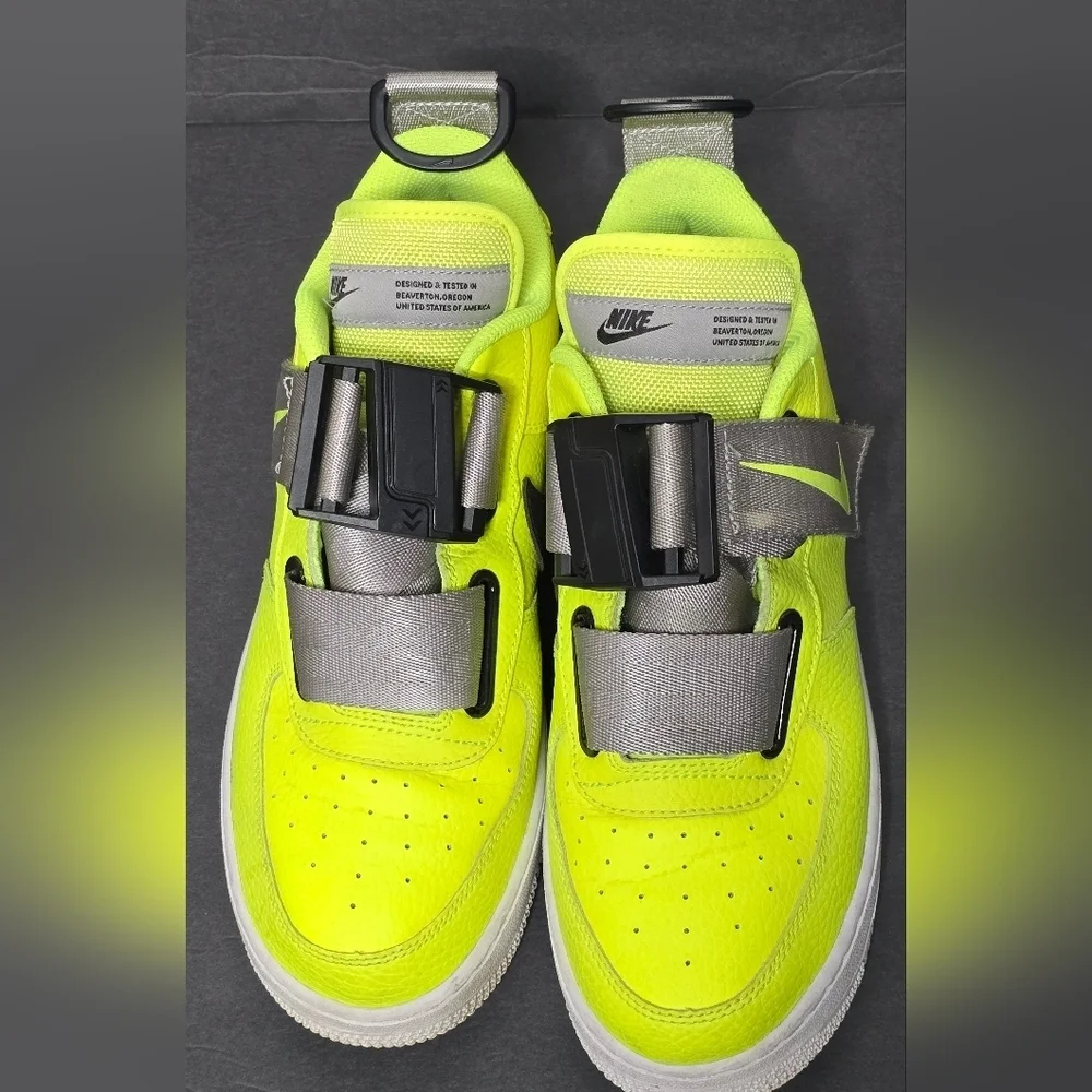 Nike Air Force 1 Low Utility 'Volt' Boys Youth Size 7Y w/Buckle